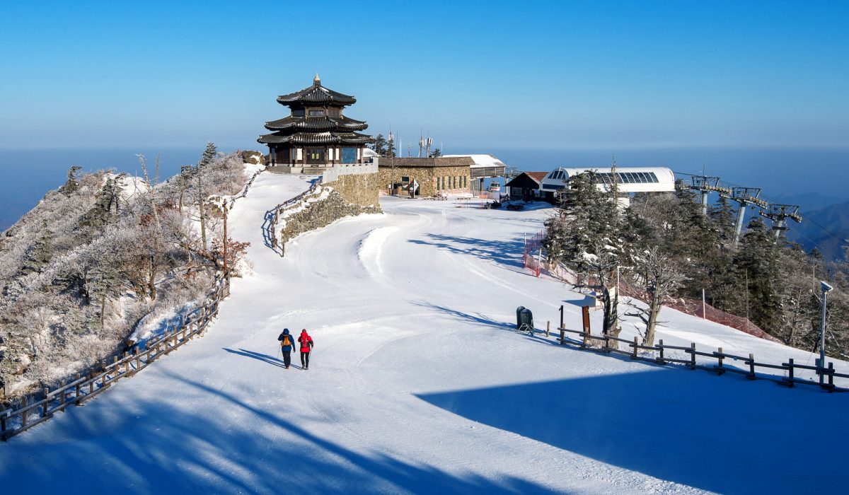 Backpacker on Deogyusan mountains in winter.