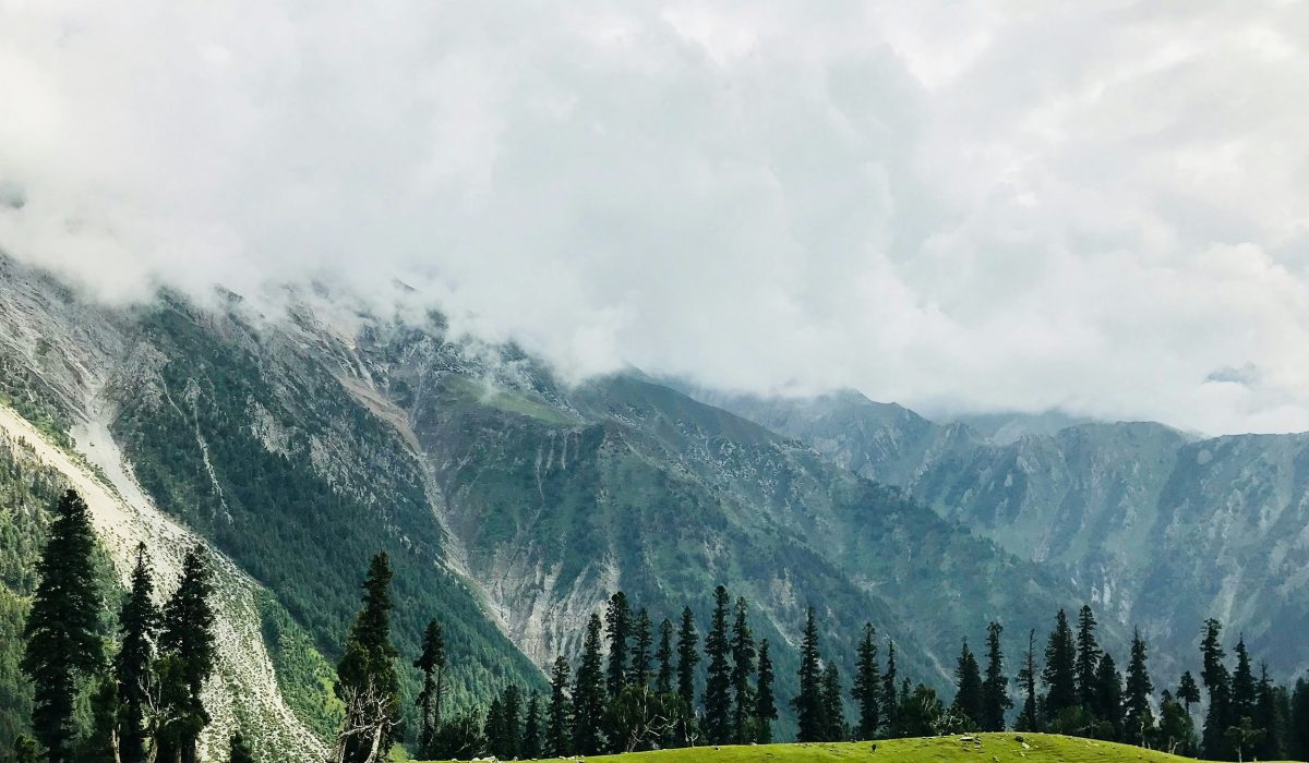 bhavesh-sawant-0Qwks3FIeQc-unsplash